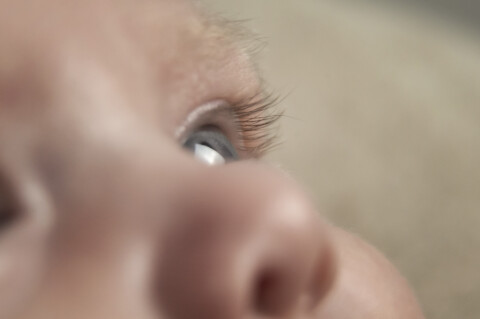 Newborn oog foto
